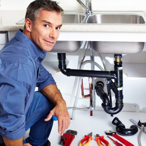 plumber-8936817_1280